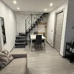 Dm 4* קטאניה